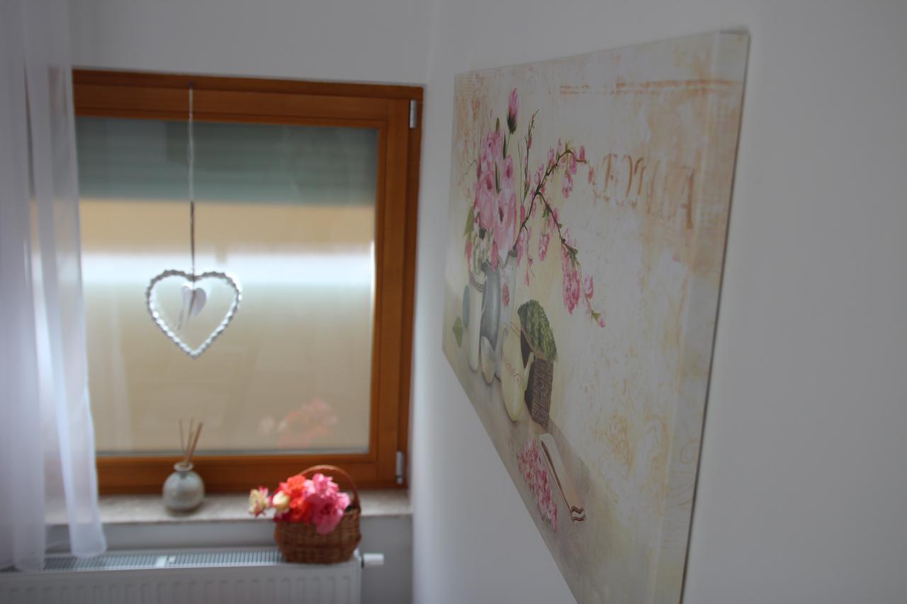 Villa Relax Apartman การ์ดอนนี ภายนอก รูปภาพ